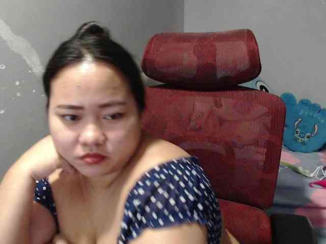 BubbleButtPinay