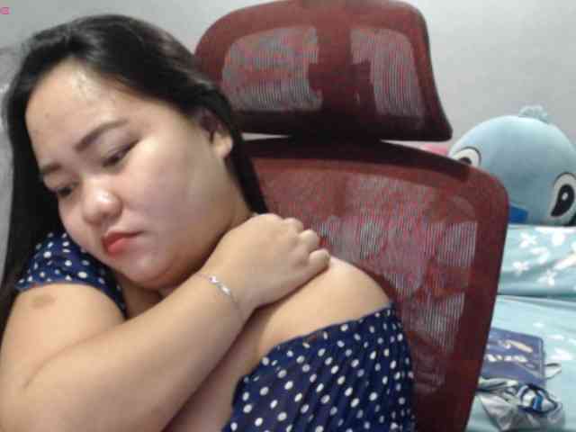 BubbleButtPinay webcam