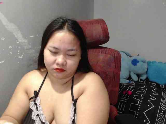 BubbleButtPinay webcam