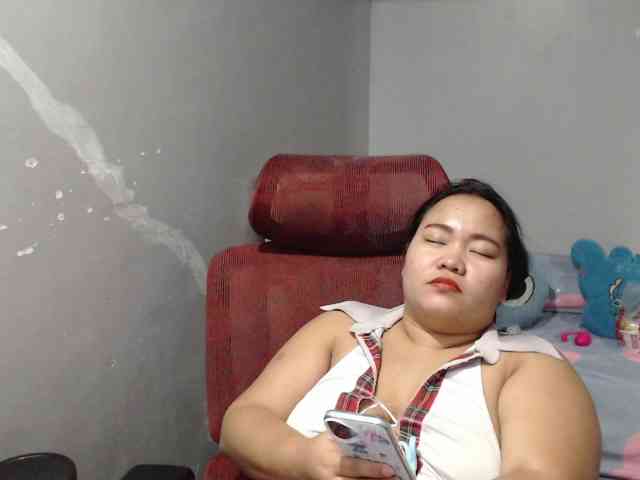 BubbleButtPinay webcam