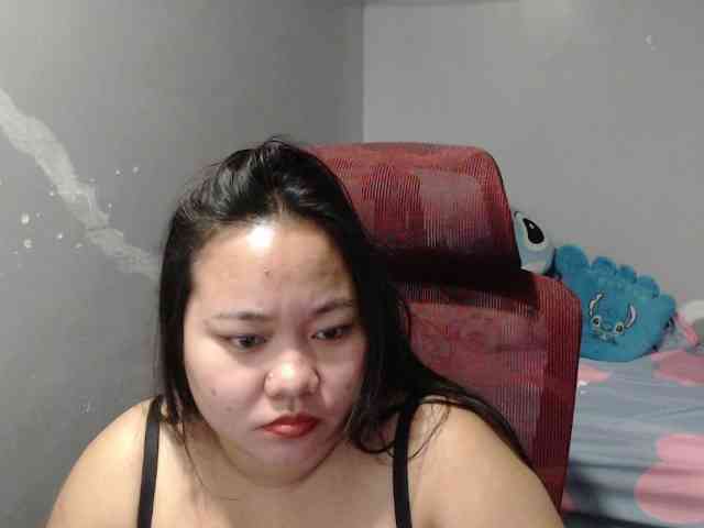 BubbleButtPinay webcam