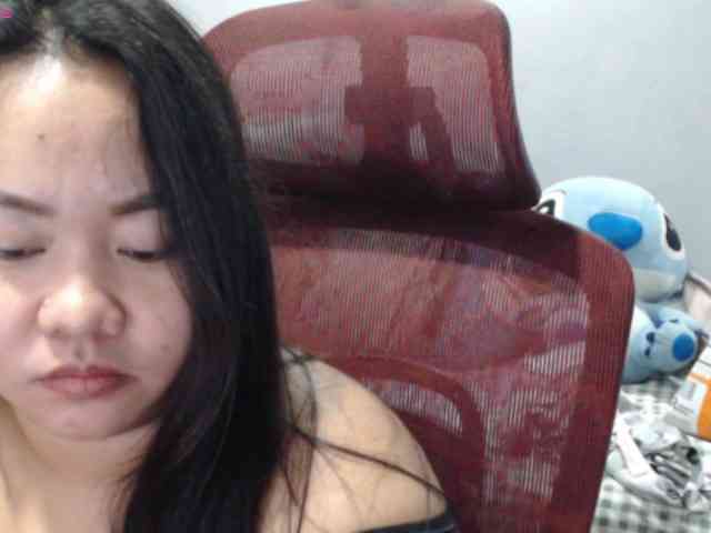 BubbleButtPinay webcam