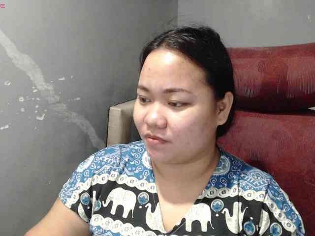 BubbleButtPinay webcam