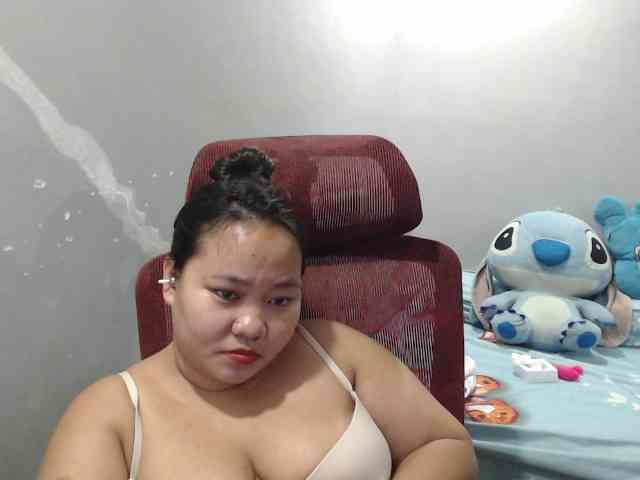 BubbleButtPinay webcam