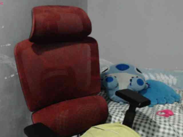 BubbleButtPinay webcam