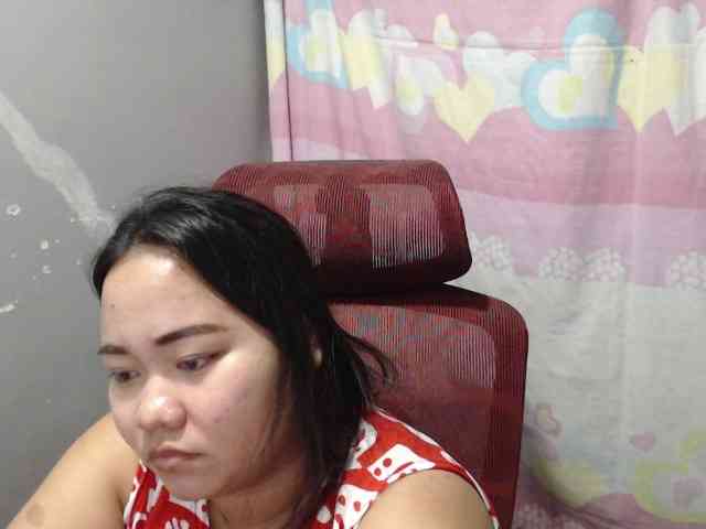 BubbleButtPinay webcam
