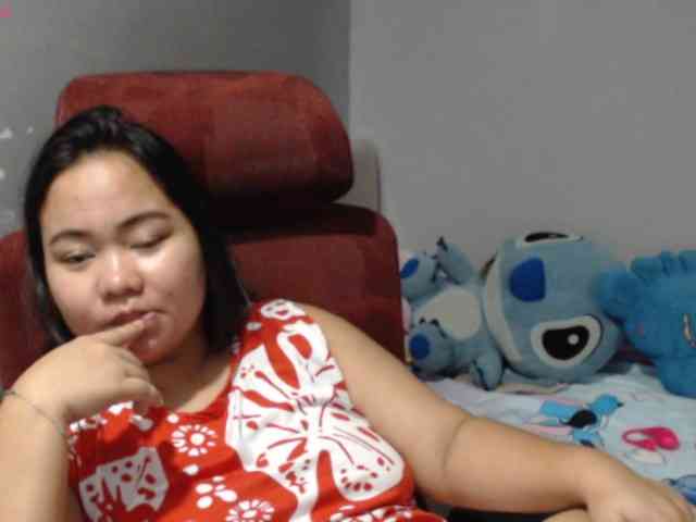 BubbleButtPinay webcam