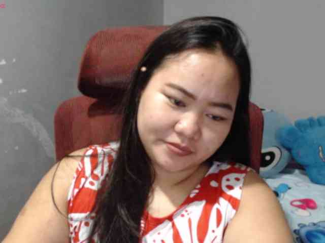 BubbleButtPinay webcam