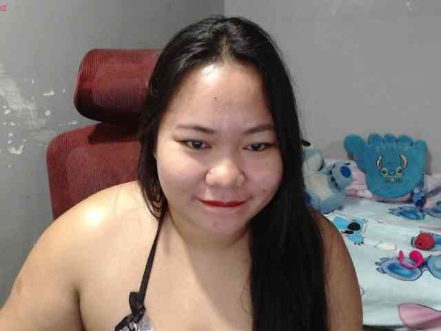 BubbleButtPinay Live Webcam on BongaCams