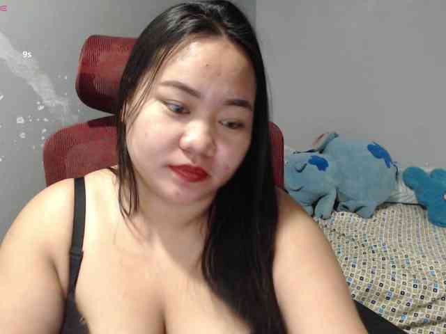 BubbleButtPinay webcam