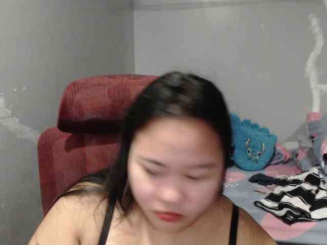 BubbleButtPinay webcam