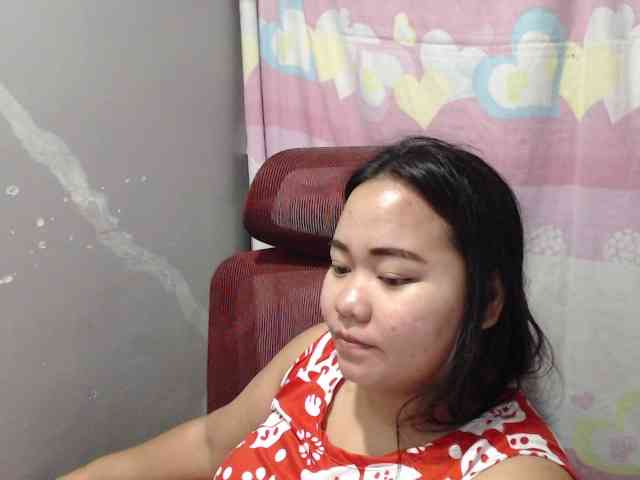 BubbleButtPinay webcam