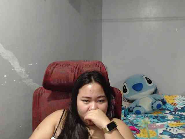 BubbleButtPinay webcam