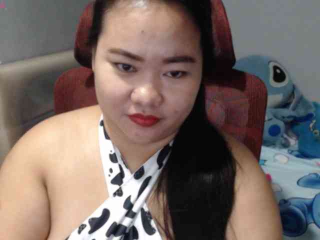 BubbleButtPinay webcam
