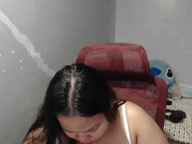 BubbleButtPinay webcam