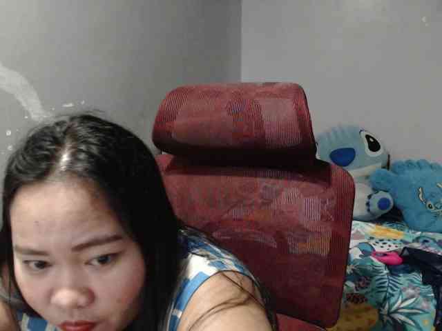 BubbleButtPinay webcam