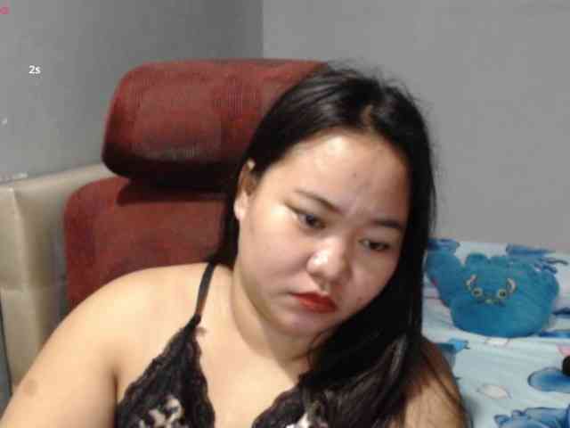 BubbleButtPinay webcam
