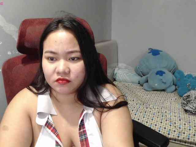 BubbleButtPinay webcam