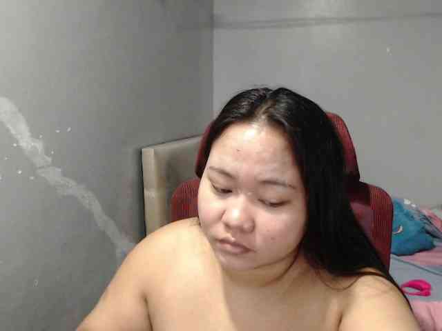 BubbleButtPinay webcam