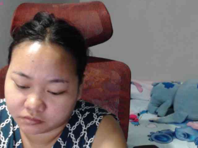 BubbleButtPinay