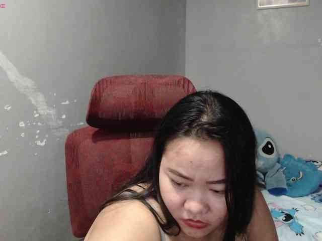 BubbleButtPinay webcam
