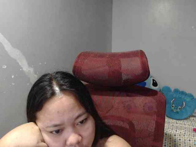 BubbleButtPinay webcam