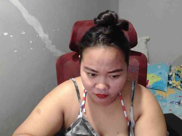 BubbleButtPinay webcam