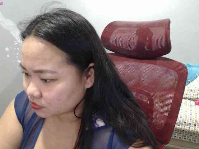 BubbleButtPinay webcam