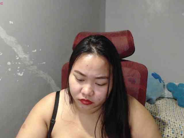BubbleButtPinay webcam