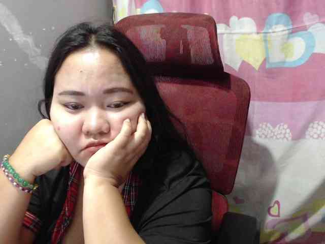 BubbleButtPinay