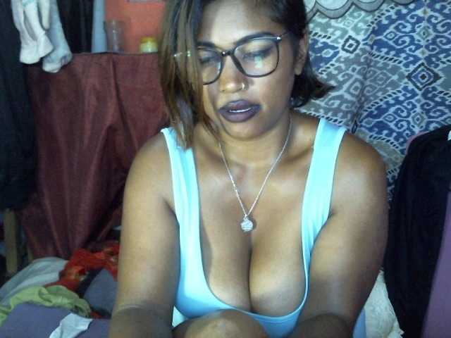 butterfly007's BongaCams show and profile