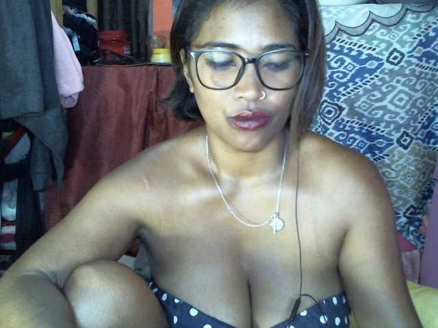 butterfly007's BongaCams show and profile