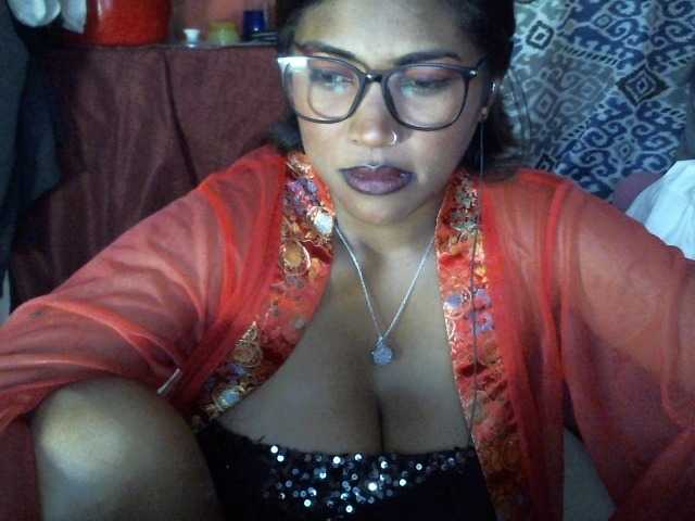 butterfly007's BongaCams show and profile