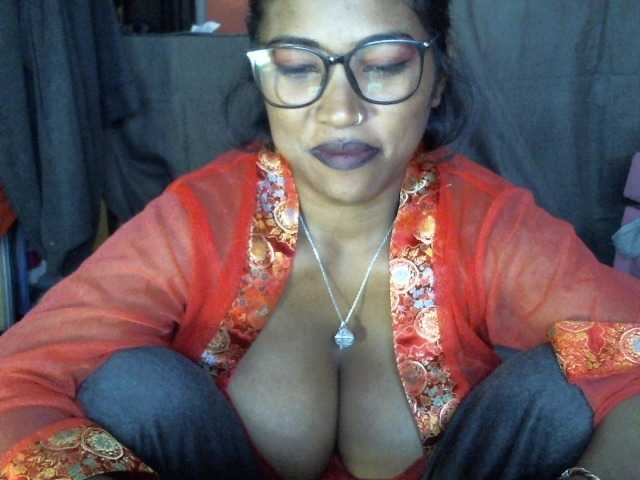 butterfly007's BongaCams show and profile