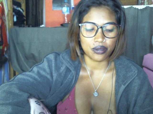 butterfly007's BongaCams show and profile