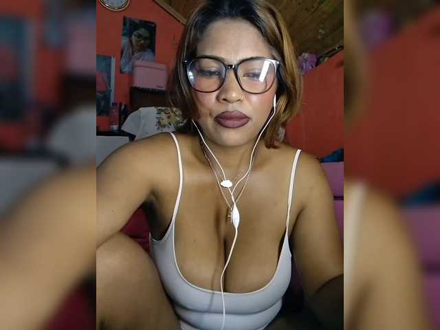 butterfly007, en vivo ahora en BongaCams