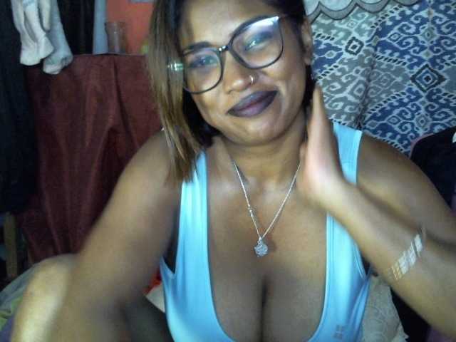 butterfly007's BongaCams show and profile