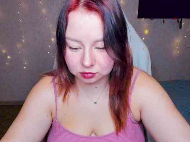 MilkaFoxy webcam