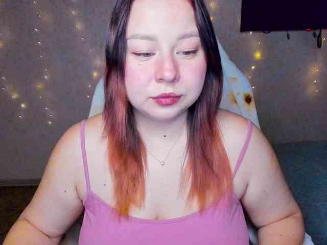 MilkaFoxy webcam