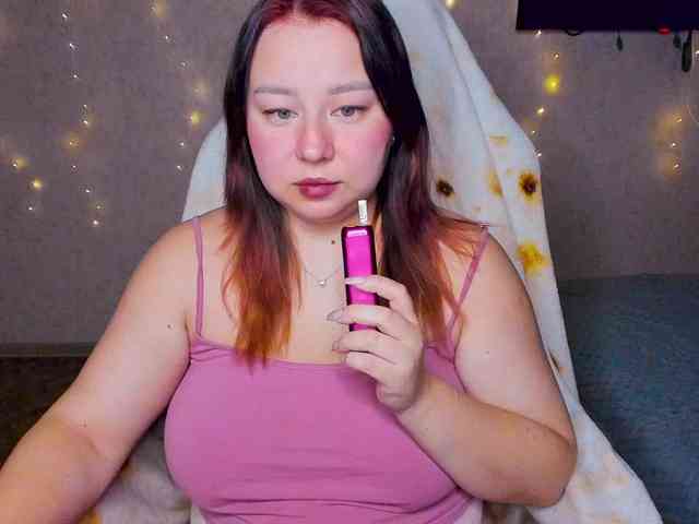 MilkaFoxy webcam