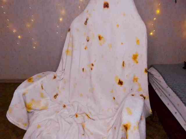 MilkaFoxy webcam
