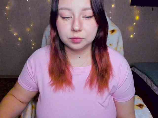 MilkaFoxy webcam