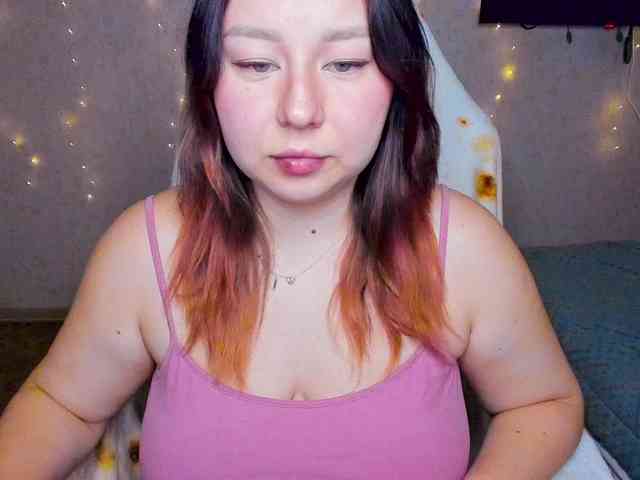 MilkaFoxy webcam