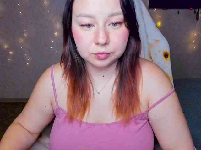 MilkaFoxy webcam
