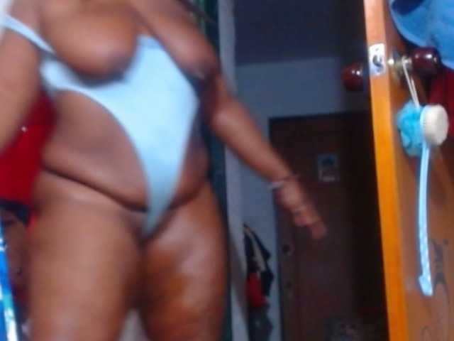 wildsquirtsofi