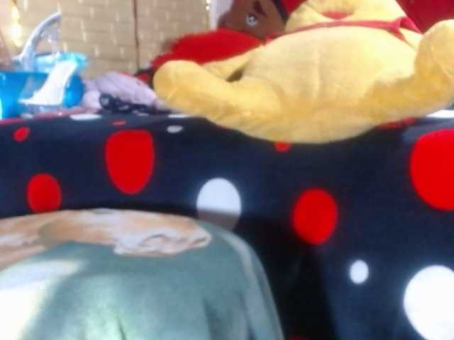 kimfierykitty live cam on BongaCams