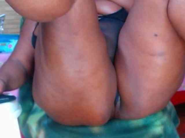 naughtybigass webcam