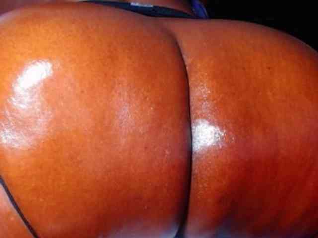 naughtybigass webcam