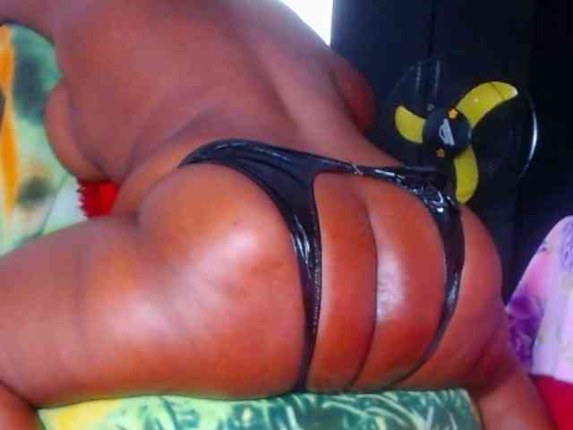 naughtybigass webcam