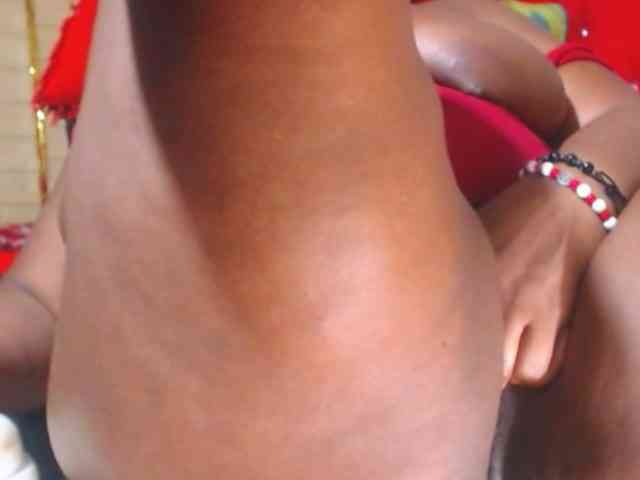 wildsquirtsofi webcam
